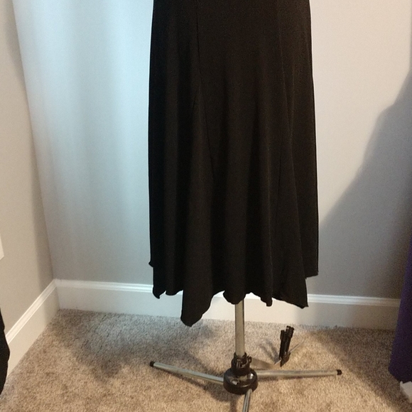 Dress - Picture 6 of 9